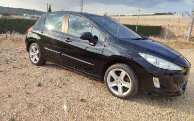 Peugeot 308 1.6hdi 110cv Sport (3)